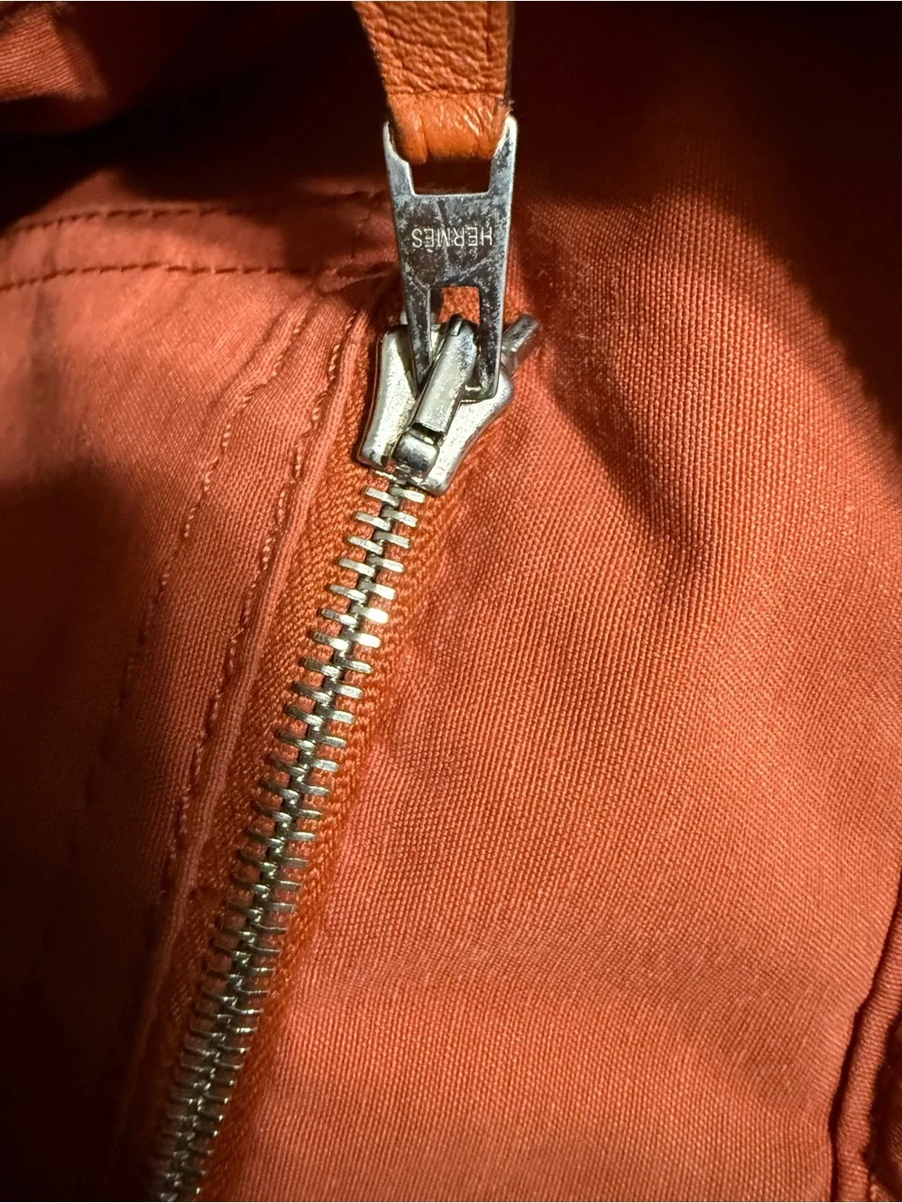 Hermes authentic hermès